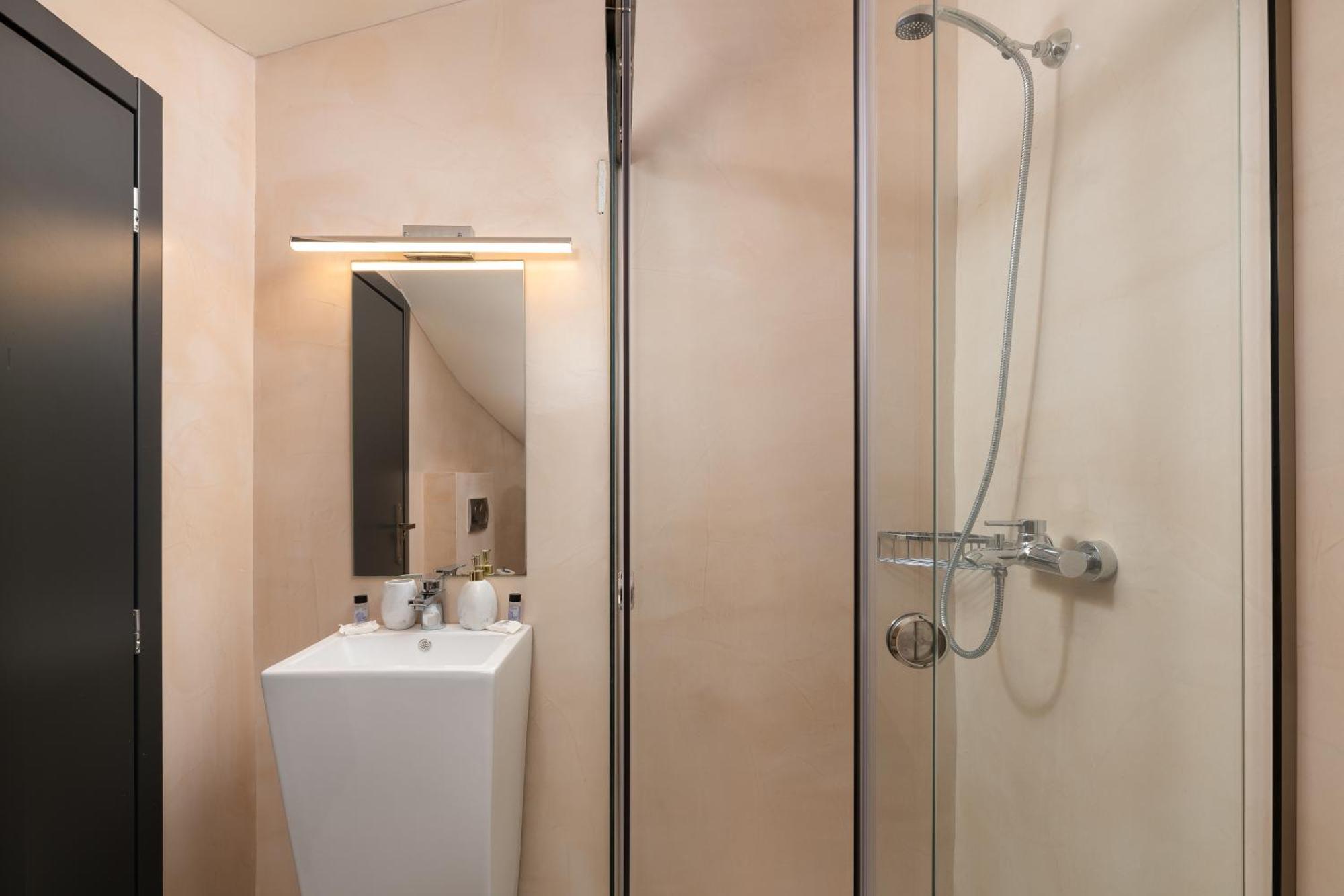 Pantheon Luxury Rhodes Island Vila *
